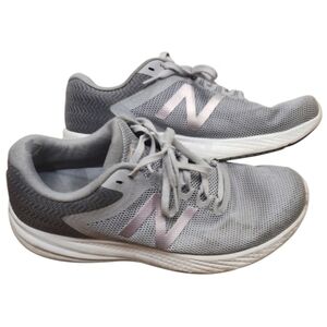 New Balance Women's Size 10 Gray Mesh Running Shoes with Pink Metallic N Logo